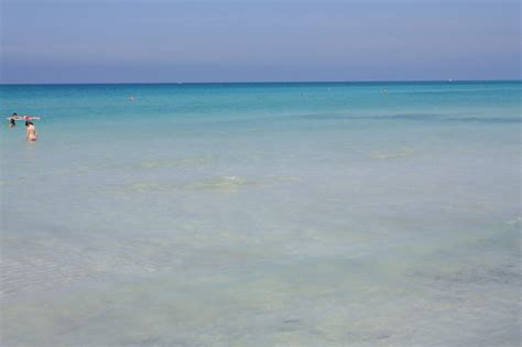 vada altstadt|Schön aber gefährlich: der weiße Strand von Vada